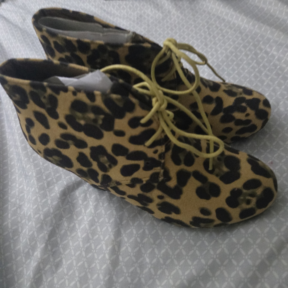 Bella Marie Leopard Print Ankle Booties